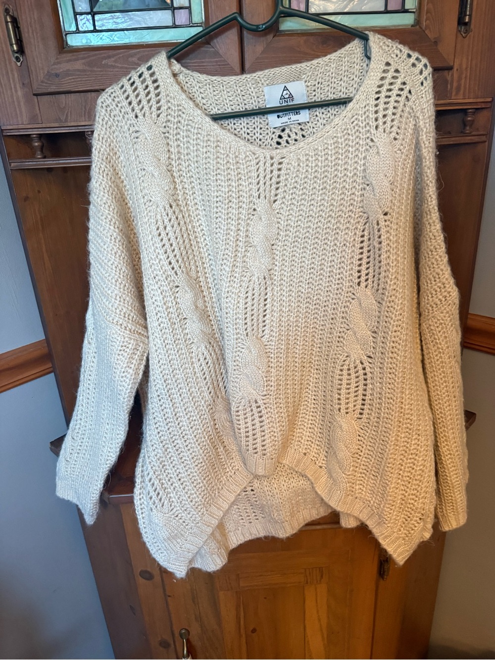 UNIF x Urban Outfitters Cream High-Low Oversized Cable Knit Sweater Medium